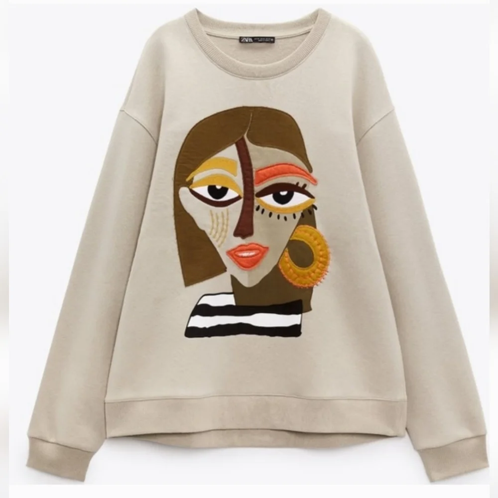 NEW Zara Sweatshirt Size S Beige Eclectic Streetwear Contemporary Casual - Picture 2 of 11